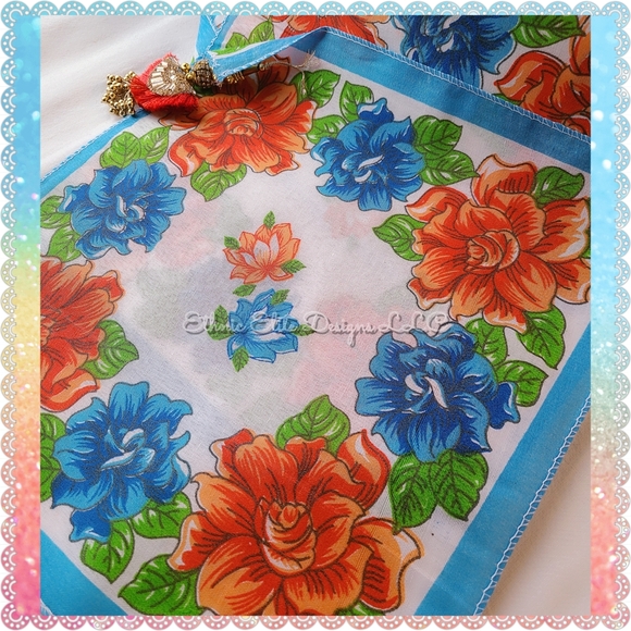 New Set of 5 Vintage design Handkerchief - Picture 3 of 9